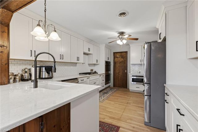 1529 Moores Point RD, Suffolk, VA 23436