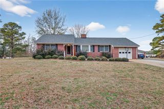 1529 Moores Point RD, Suffolk, VA 23436