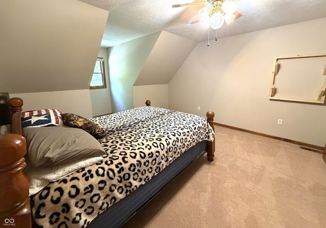 2636 Country Club Road, Spencer, IN 47460