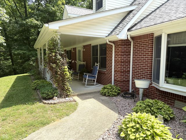 2636 Country Club Road, Spencer, IN 47460