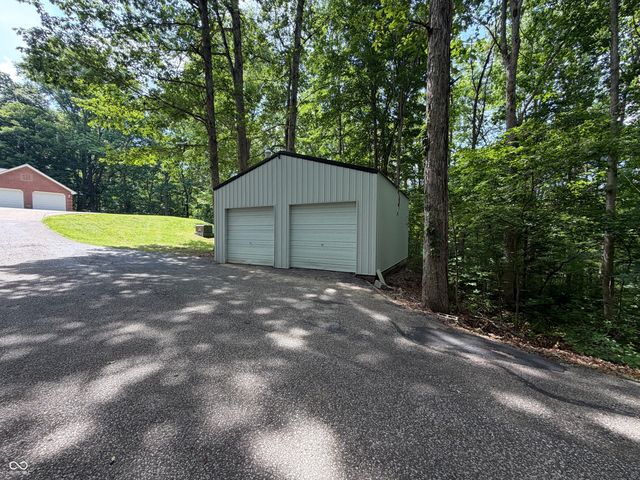 2636 Country Club Road, Spencer, IN 47460