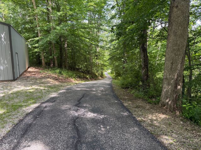 2636 Country Club Road, Spencer, IN 47460