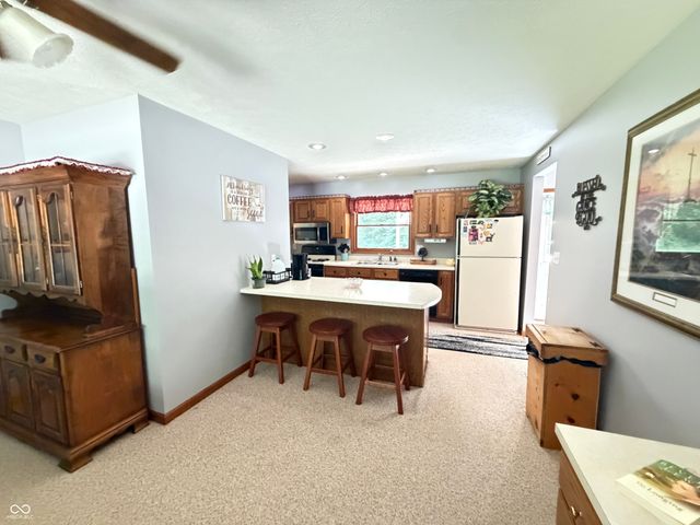 2636 Country Club Road, Spencer, IN 47460