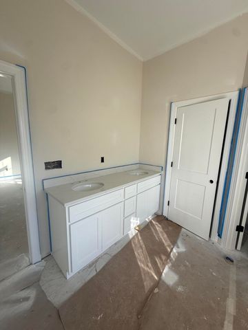 120 Patchen Drive, Nicholasville, KY 40356