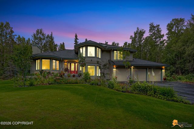 6601 Gunnison Drive, Anchorage, AK 99516