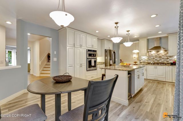 6601 Gunnison Drive, Anchorage, AK 99516