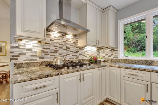 6601 Gunnison Drive, Anchorage, AK 99516
