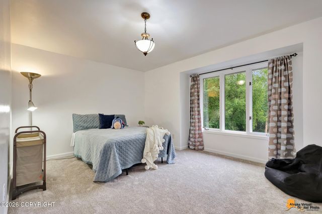 6601 Gunnison Drive, Anchorage, AK 99516