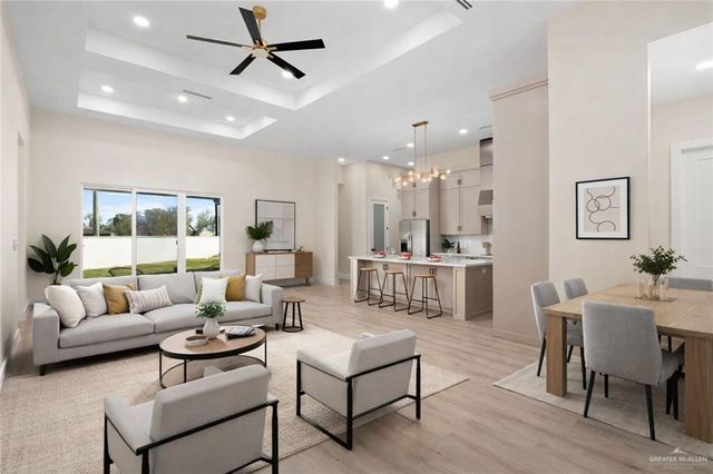 7820 N 38th Street, Mcallen, TX 78504