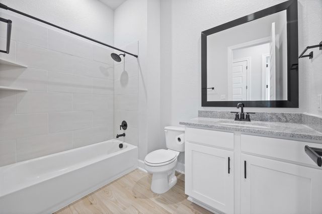 114 Nandina PATH, Bastrop, TX 78602