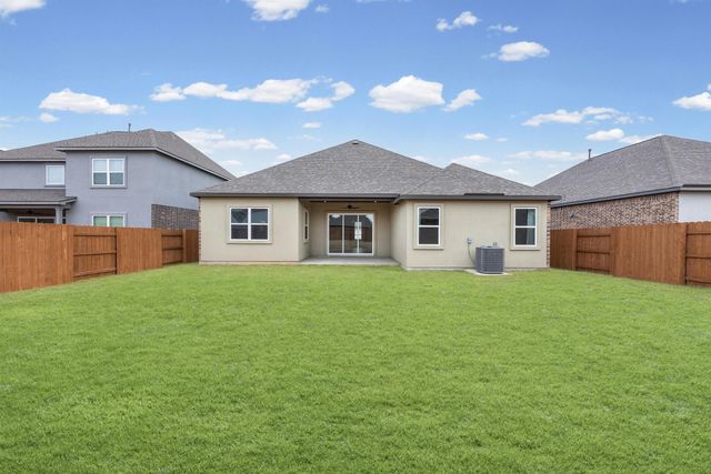 114 Nandina PATH, Bastrop, TX 78602