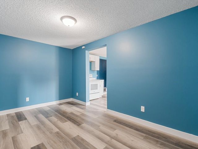 621 7th Avenue, Rock Island, IL 61201