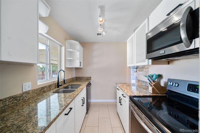 3098 S Cherry Way, Denver, CO 80222