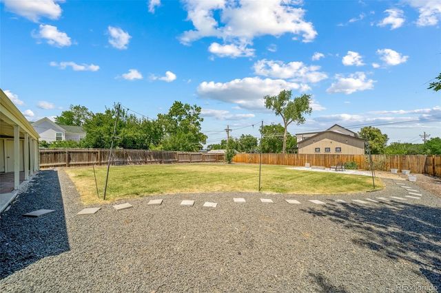 3098 S Cherry Way, Denver, CO 80222