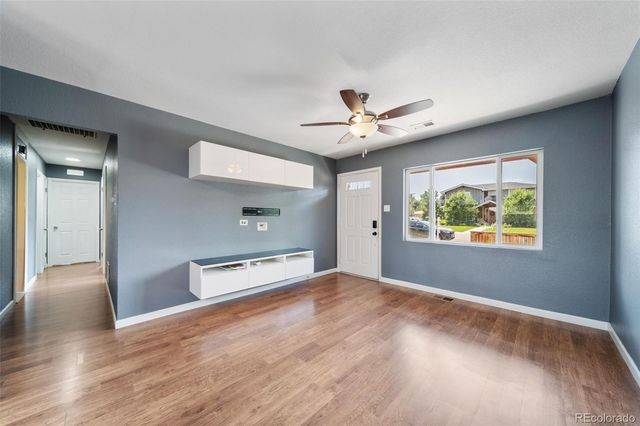 3098 S Cherry Way, Denver, CO 80222