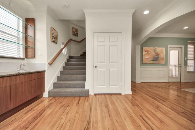 825 Rosine Street, Houston, TX 77019