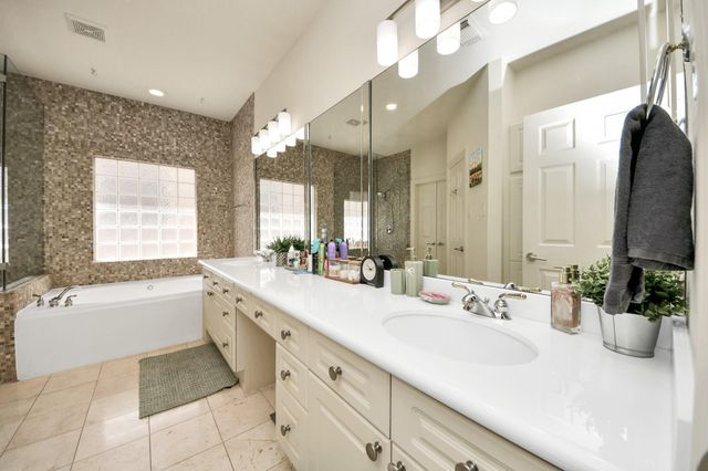 825 Rosine Street, Houston, TX 77019