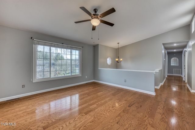 403 Millwood Drive, Johnson City, TN 37615