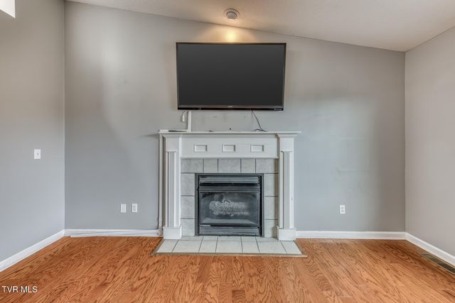 403 Millwood Drive, Johnson City, TN 37615