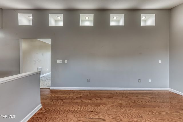 403 Millwood Drive, Johnson City, TN 37615