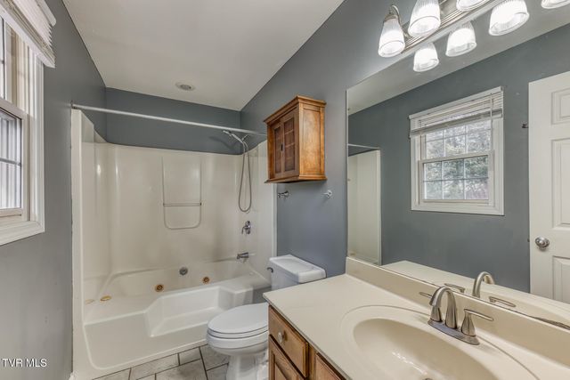 403 Millwood Drive, Johnson City, TN 37615