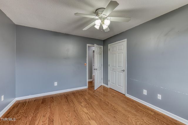 403 Millwood Drive, Johnson City, TN 37615