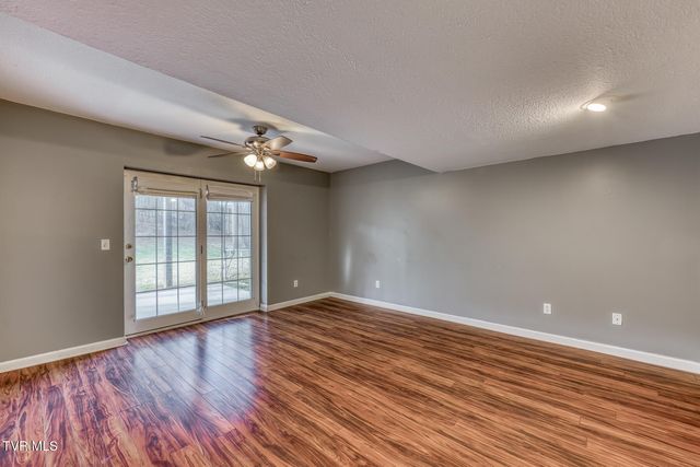 403 Millwood Drive, Johnson City, TN 37615