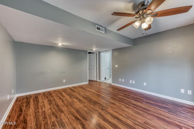 403 Millwood Drive, Johnson City, TN 37615