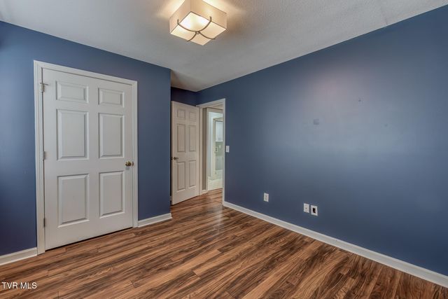 403 Millwood Drive, Johnson City, TN 37615