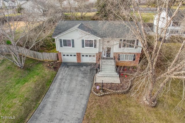 403 Millwood Drive, Johnson City, TN 37615