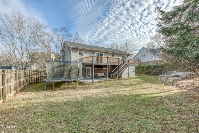 403 Millwood Drive, Johnson City, TN 37615