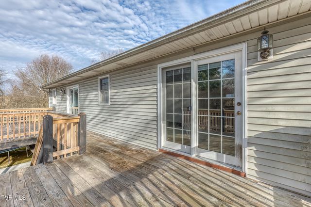 403 Millwood Drive, Johnson City, TN 37615