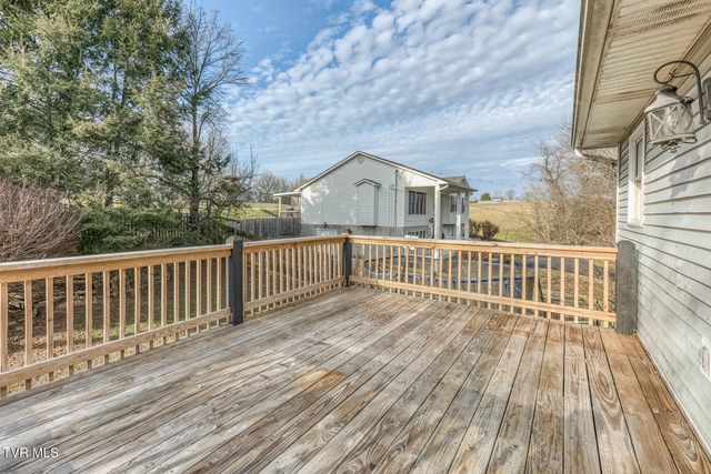 403 Millwood Drive, Johnson City, TN 37615