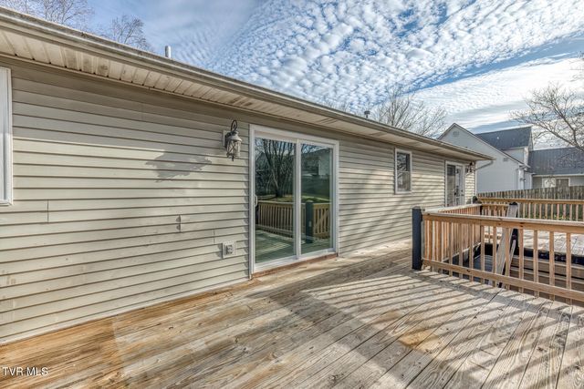 403 Millwood Drive, Johnson City, TN 37615