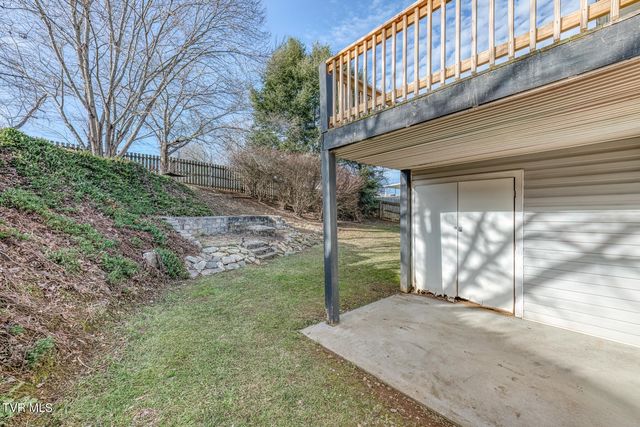 403 Millwood Drive, Johnson City, TN 37615