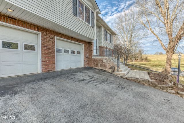 403 Millwood Drive, Johnson City, TN 37615