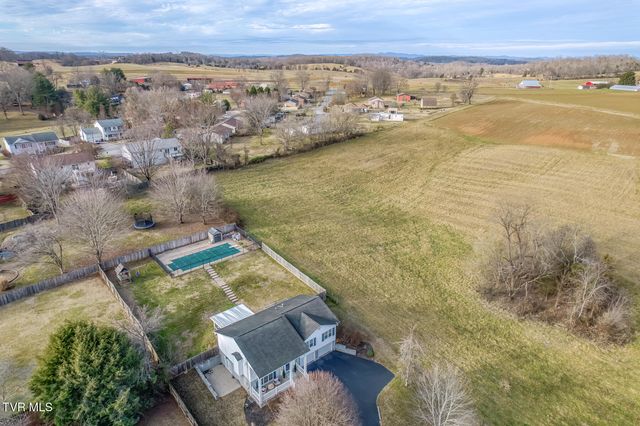 403 Millwood Drive, Johnson City, TN 37615