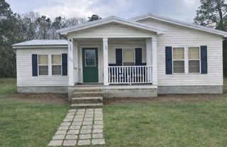 7736 State Highway 10 East, Shorterville, AL 36373