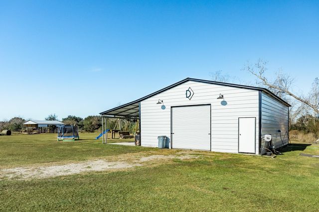 5359 County Road 397, Alvin, TX 77578