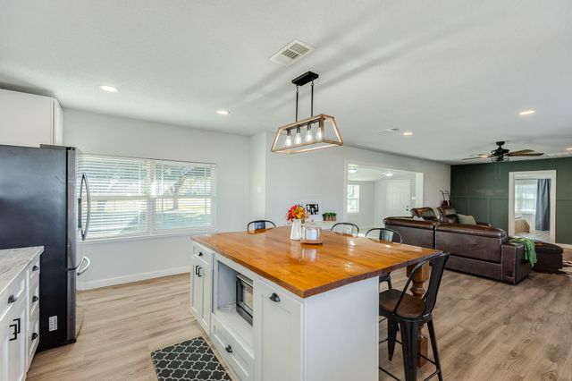 5359 County Road 397, Alvin, TX 77578