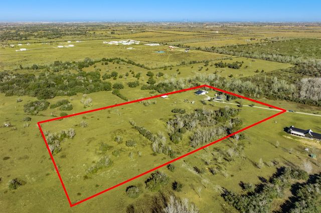 5359 County Road 397, Alvin, TX 77578