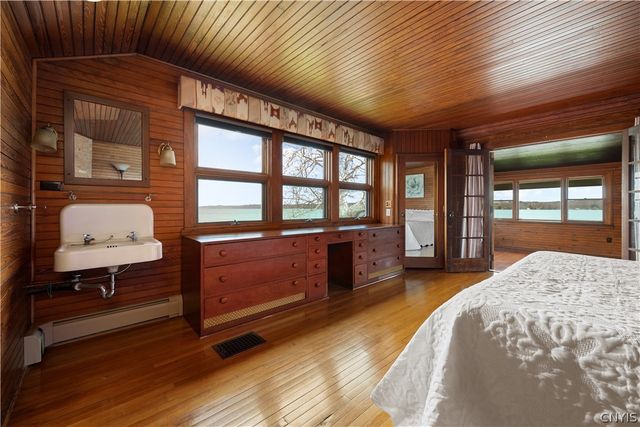 5072 West Lake Road, Owasco, NY 13021