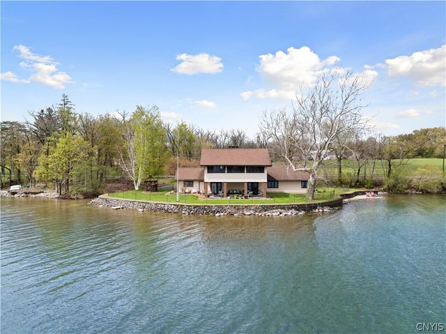 5072 West Lake Road, Owasco, NY 13021