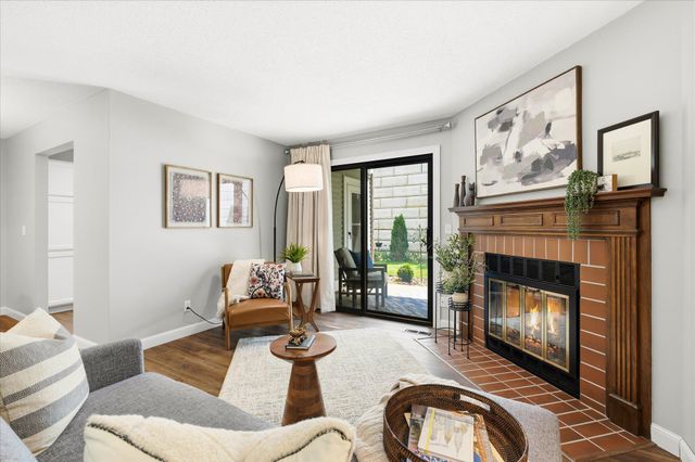 6869 Langford Drive, Edina, MN 55436