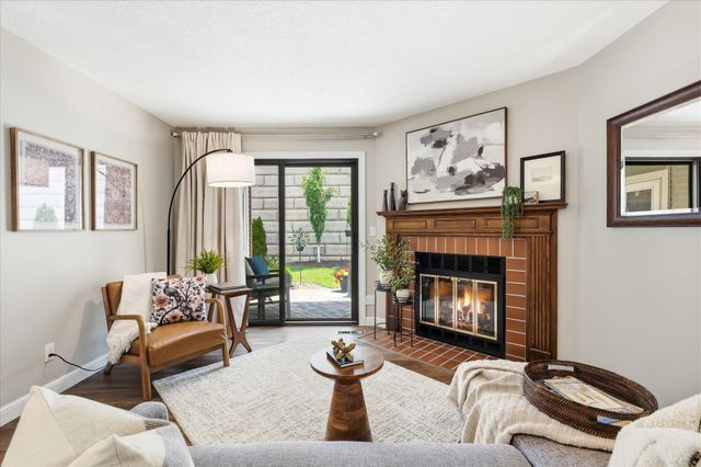 6869 Langford Drive, Edina, MN 55436