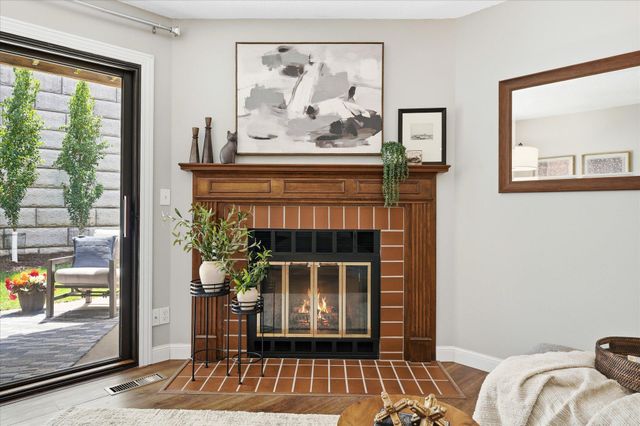 6869 Langford Drive, Edina, MN 55436