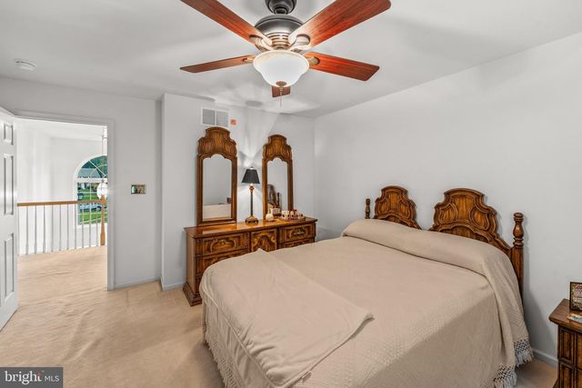 8 GANDER CT, Sicklerville, NJ 08081