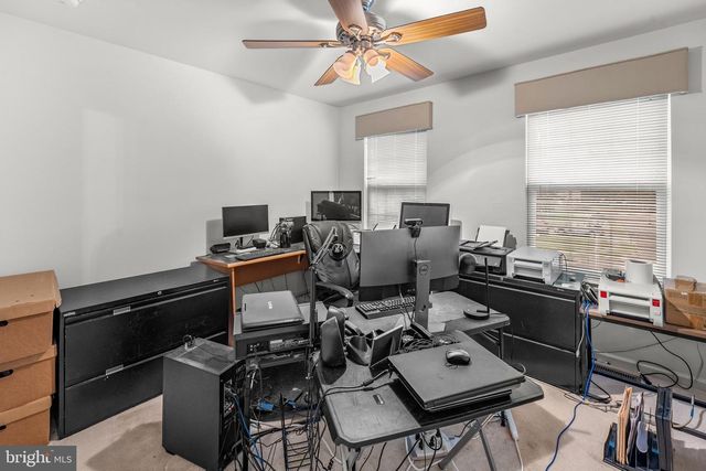 8 GANDER CT, Sicklerville, NJ 08081