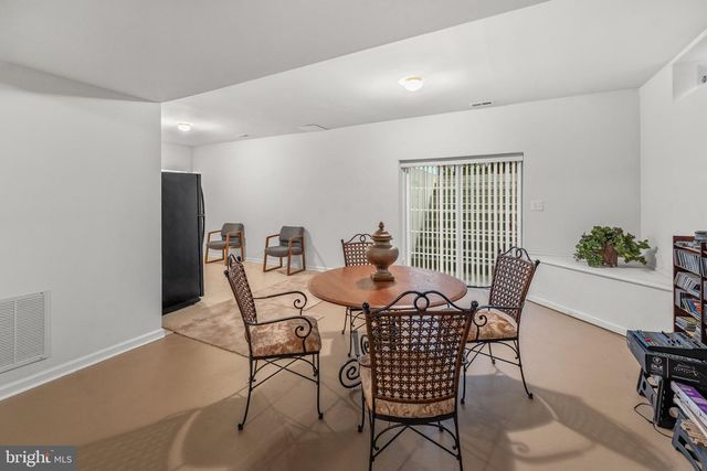 8 GANDER CT, Sicklerville, NJ 08081