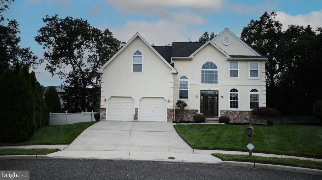 8 GANDER CT, Sicklerville, NJ 08081